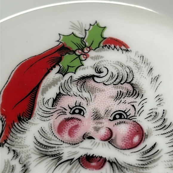 Vintage Bone China Jolly Santa Holly Mistletoe Holiday Christmas Small Dish - Picture 6 of 10